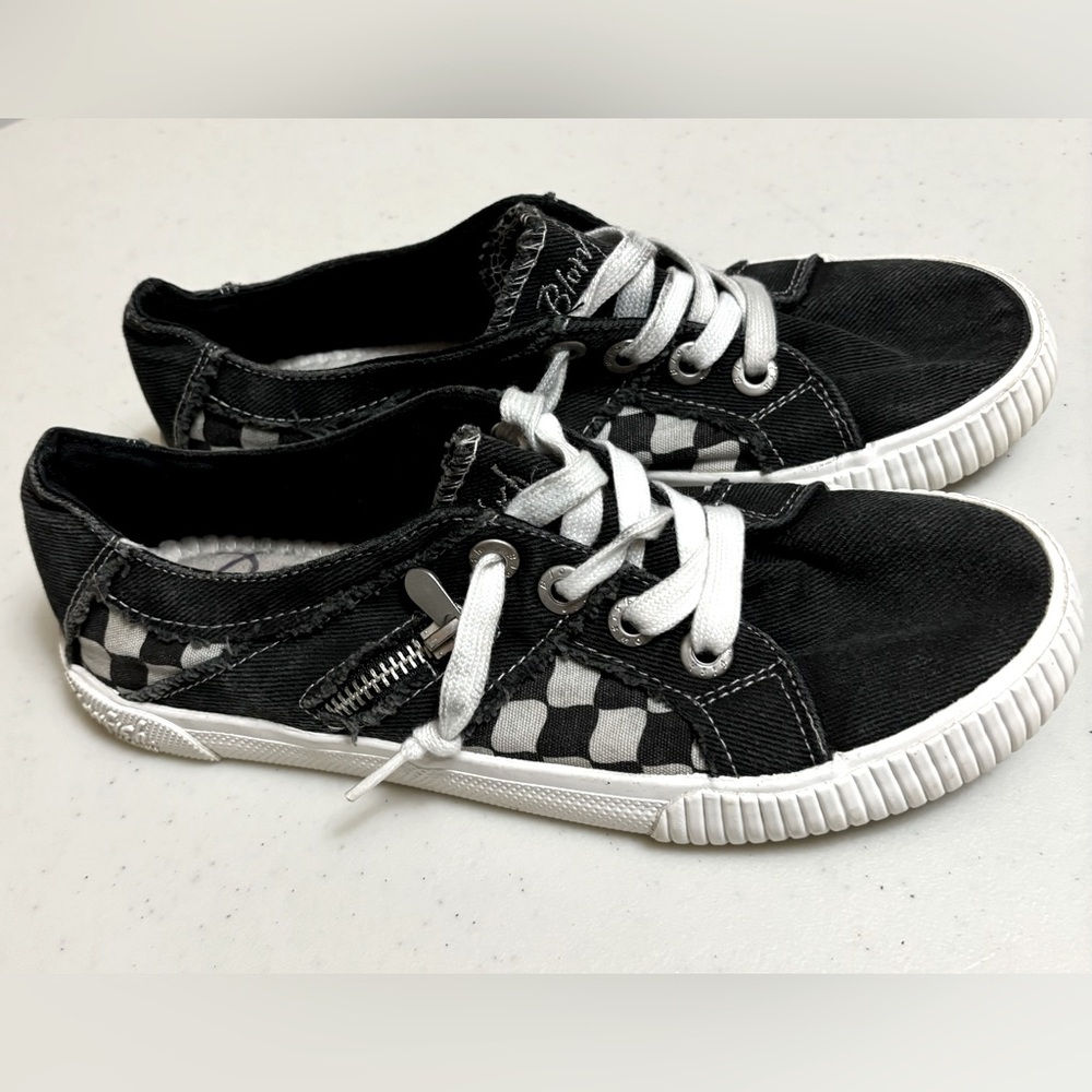 Blowfish Malibu Fruit Sneakers Woman’s